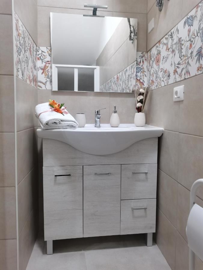 Mary Maira Apartment Сиракуза Екстериор снимка