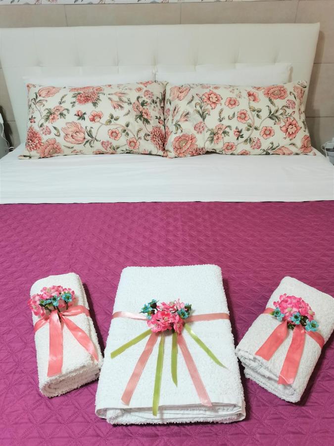 Mary Maira Apartment Сиракуза Екстериор снимка